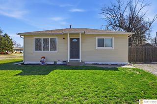 4040 N 71st Street, Lincoln, NE 68507