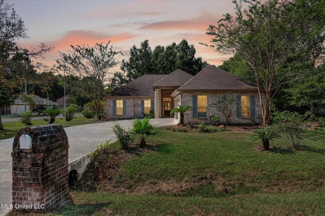 7310 Ahi Drive, Diamondhead, MS 39525