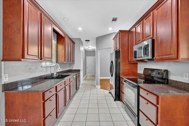 7310 Ahi Drive, Diamondhead, MS 39525