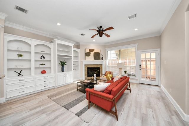 13523 Broadmeadow Lane, Houston, TX 77077