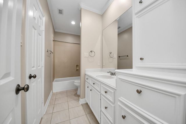 13523 Broadmeadow Lane, Houston, TX 77077