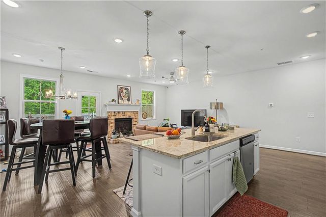 1066 Lawanna Drive, Marietta, GA 30062