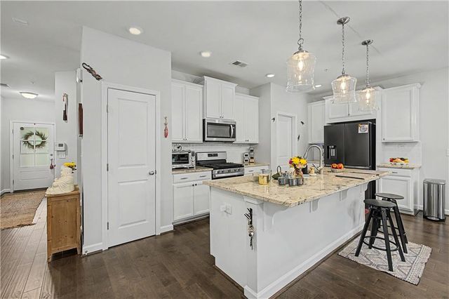 1066 Lawanna Drive, Marietta, GA 30062