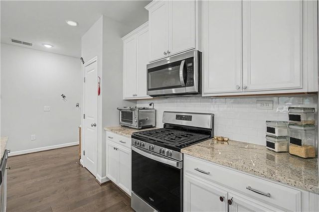 1066 Lawanna Drive, Marietta, GA 30062