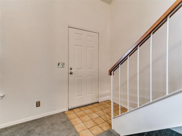 11130 Stratford Drive 414, Oklahoma City, OK 73120