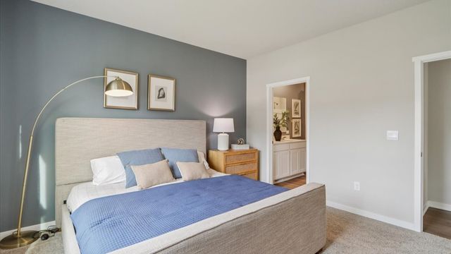 719 Maddie Lane, Tiffin, IA 52340