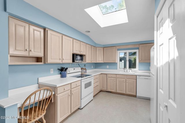 419 Jersey Avenue, Spring Lake, NJ 07762