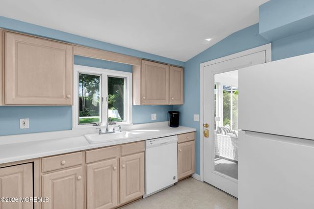 419 Jersey Avenue, Spring Lake, NJ 07762