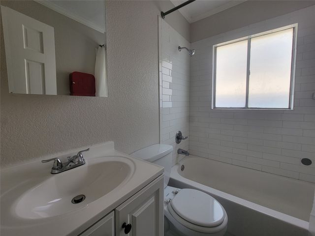 1225 Blalock Avenue, Fort Worth, TX 76115