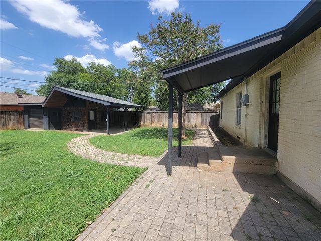 1225 Blalock Avenue, Fort Worth, TX 76115
