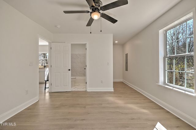 2512 Long Street, Johnson City, TN 37601