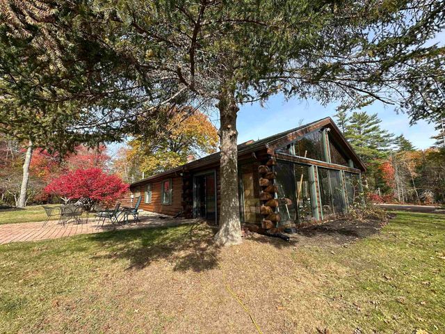 27 Evergreen Valley Road, Milton, NH 03851