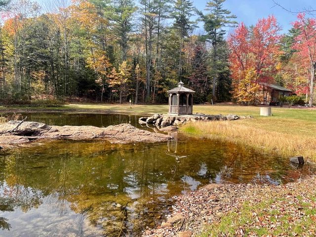 27 Evergreen Valley Road, Milton, NH 03851