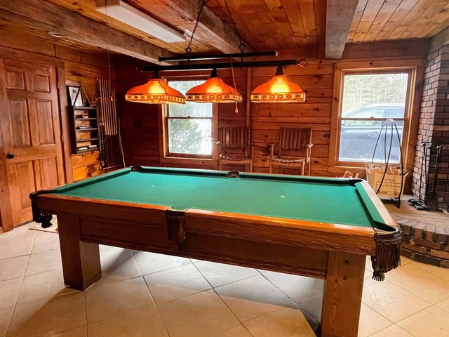 27 Evergreen Valley Road, Milton, NH 03851