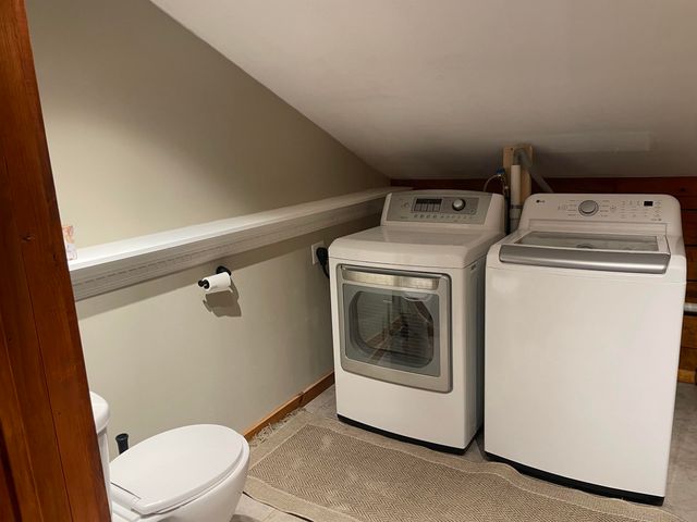 27 Evergreen Valley Road, Milton, NH 03851