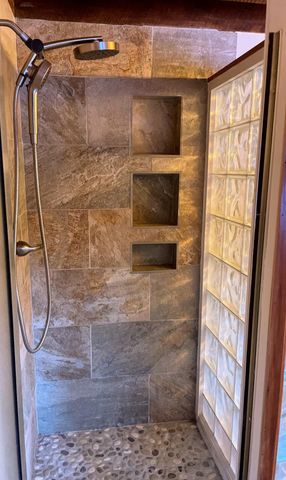 27 Evergreen Valley Road, Milton, NH 03851