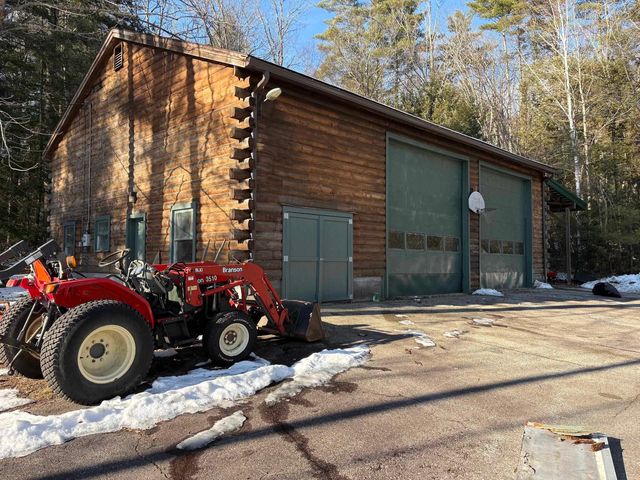 27 Evergreen Valley Road, Milton, NH 03851