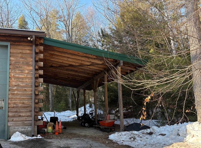 27 Evergreen Valley Road, Milton, NH 03851