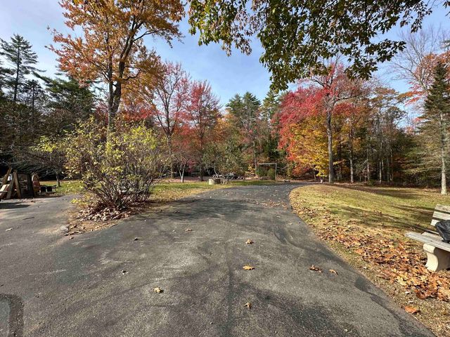 27 Evergreen Valley Road, Milton, NH 03851
