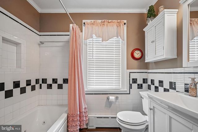 8228 CADWALADER AVE, Elkins Park, PA 19027