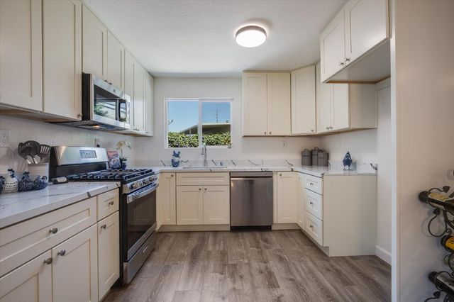 8240 Springdale Court, Gilroy, CA 95020