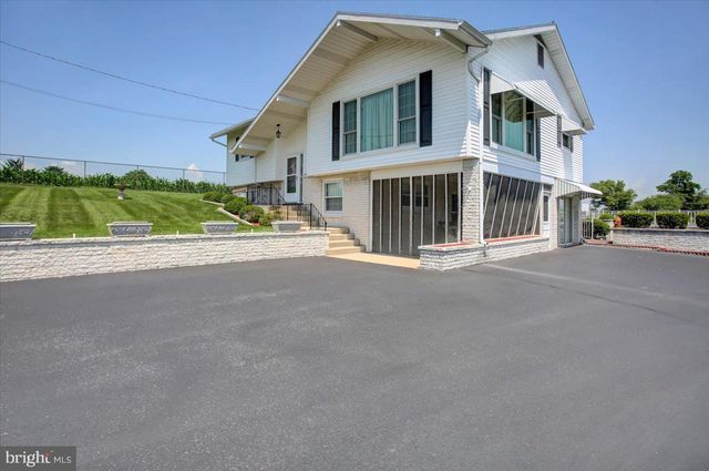 3367 COSEYTOWN ROAD, Greencastle, PA 17225