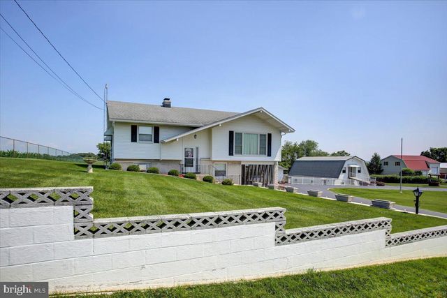 3367 COSEYTOWN ROAD, Greencastle, PA 17225