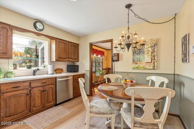 881 Utah Drive, Toms River, NJ 08753