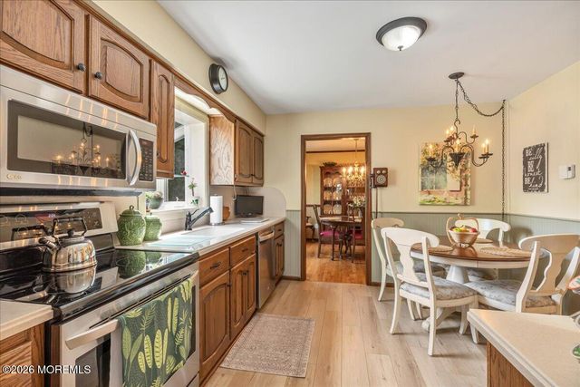 881 Utah Drive, Toms River, NJ 08753