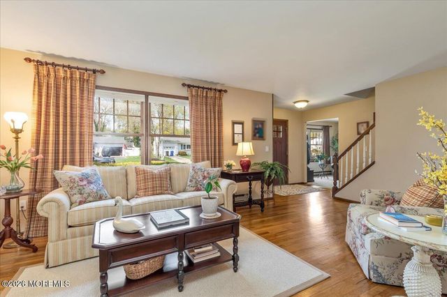 881 Utah Drive, Toms River, NJ 08753