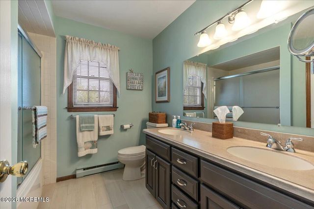 881 Utah Drive, Toms River, NJ 08753
