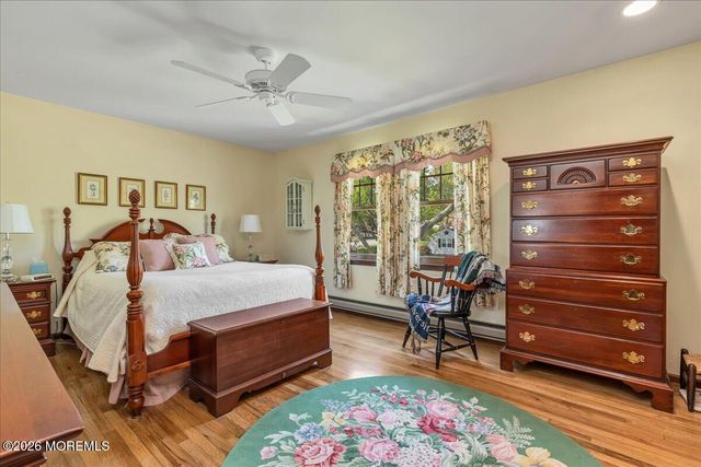 881 Utah Drive, Toms River, NJ 08753