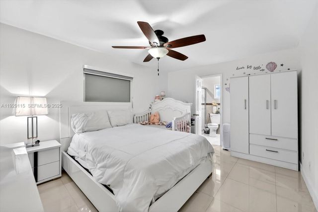 1071 W 37th St, Hialeah, FL 33012