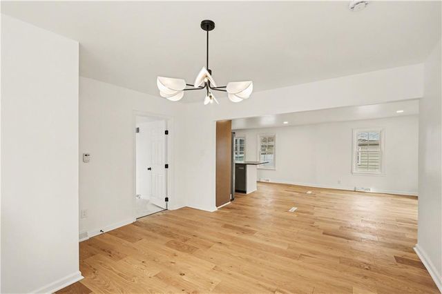 318 E Nichols Street, Spring Hill, KS 66083