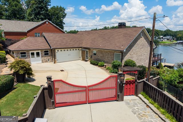 921 Yancey Road, Covington, GA 30014
