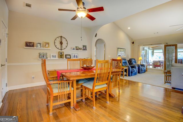 921 Yancey Road, Covington, GA 30014