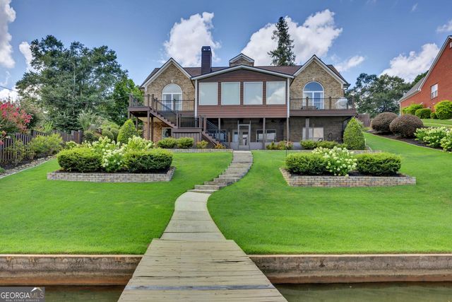 921 Yancey Road, Covington, GA 30014