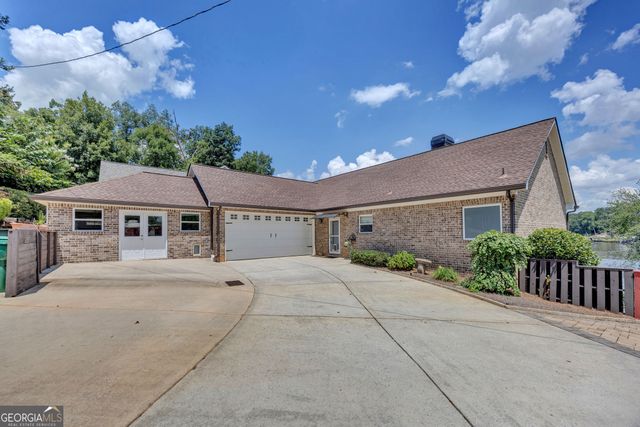 921 Yancey Road, Covington, GA 30014