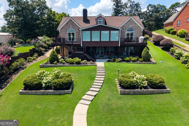 921 Yancey Road, Covington, GA 30014