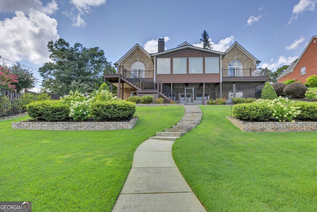 921 Yancey Road, Covington, GA 30014