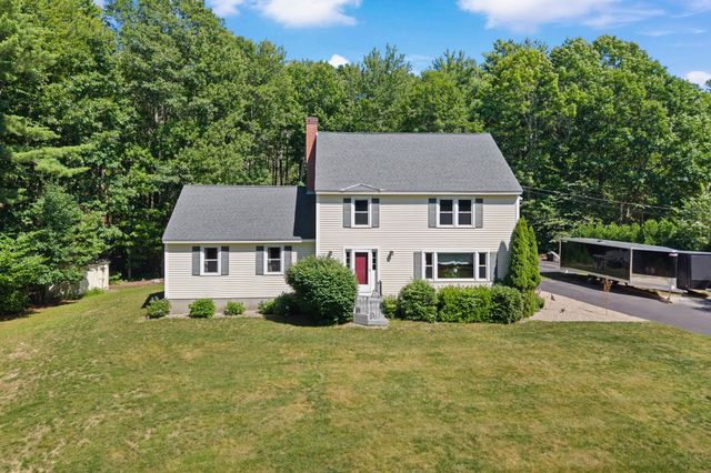 924 River Road, Weare, NH 03281