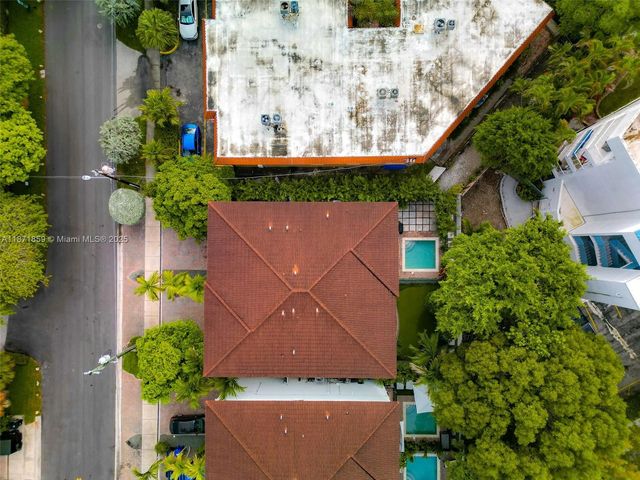 3506 NE 166th St 4, North Miami Beach, FL 33160