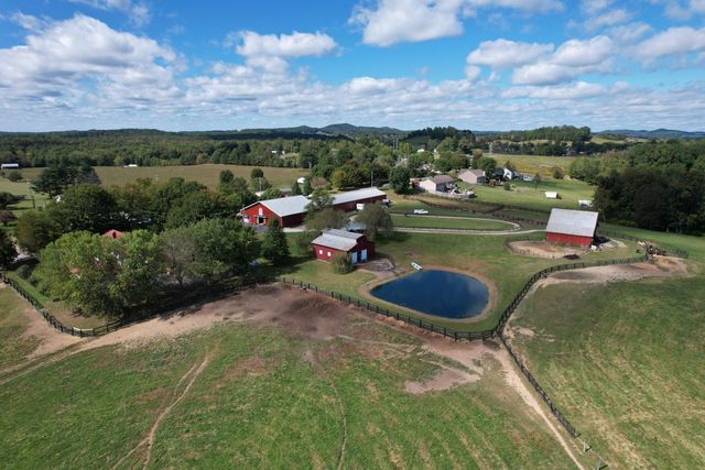 575 Smith Brewer Road, London, KY 40744