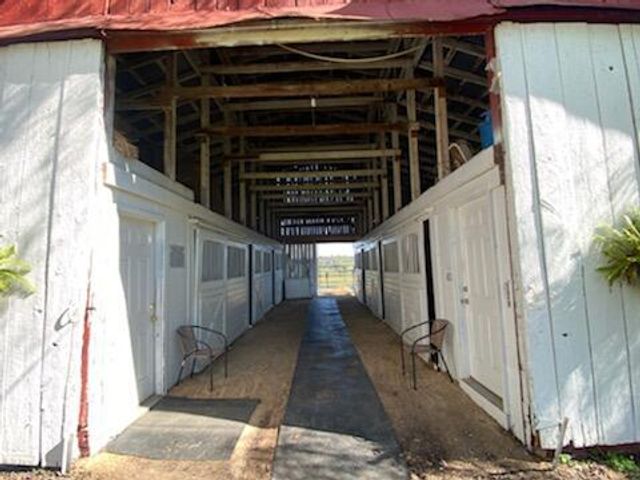 575 Smith Brewer Road, London, KY 40744