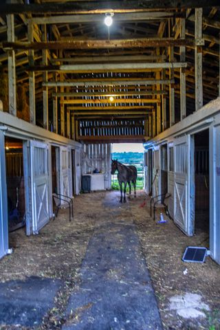 575 Smith Brewer Road, London, KY 40744