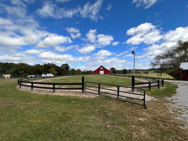 575 Smith Brewer Road, London, KY 40744