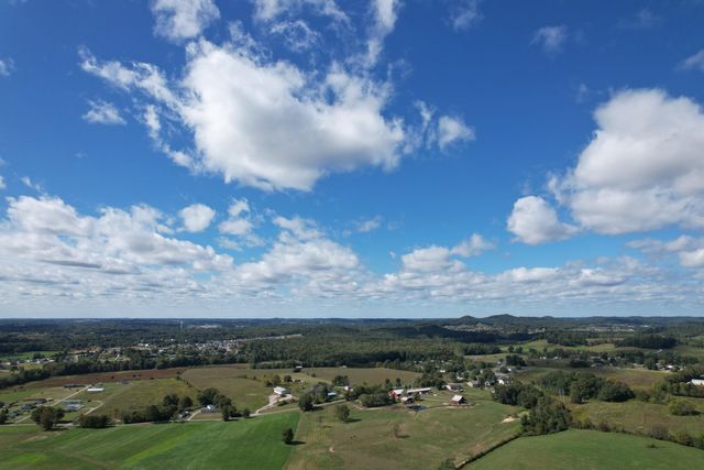 575 Smith Brewer Road, London, KY 40744