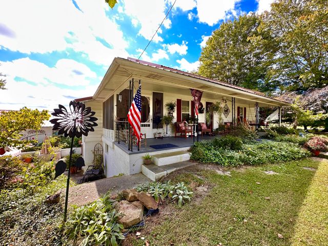 575 Smith Brewer Road, London, KY 40744