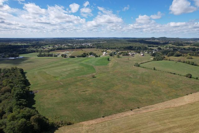 575 Smith Brewer Road, London, KY 40744