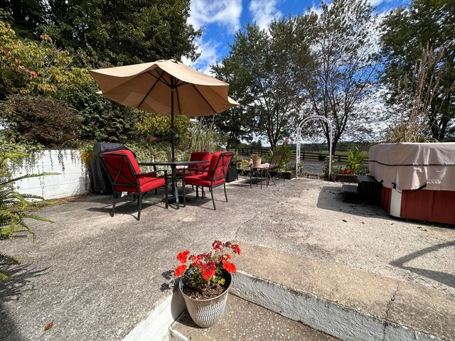 575 Smith Brewer Road, London, KY 40744